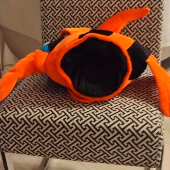 Kids (H&M) Puffer JACKET, (MINISO) BACKPACK & PLUSH Fishy 🐠 HAT Bundle!! - Picture 6 of 10